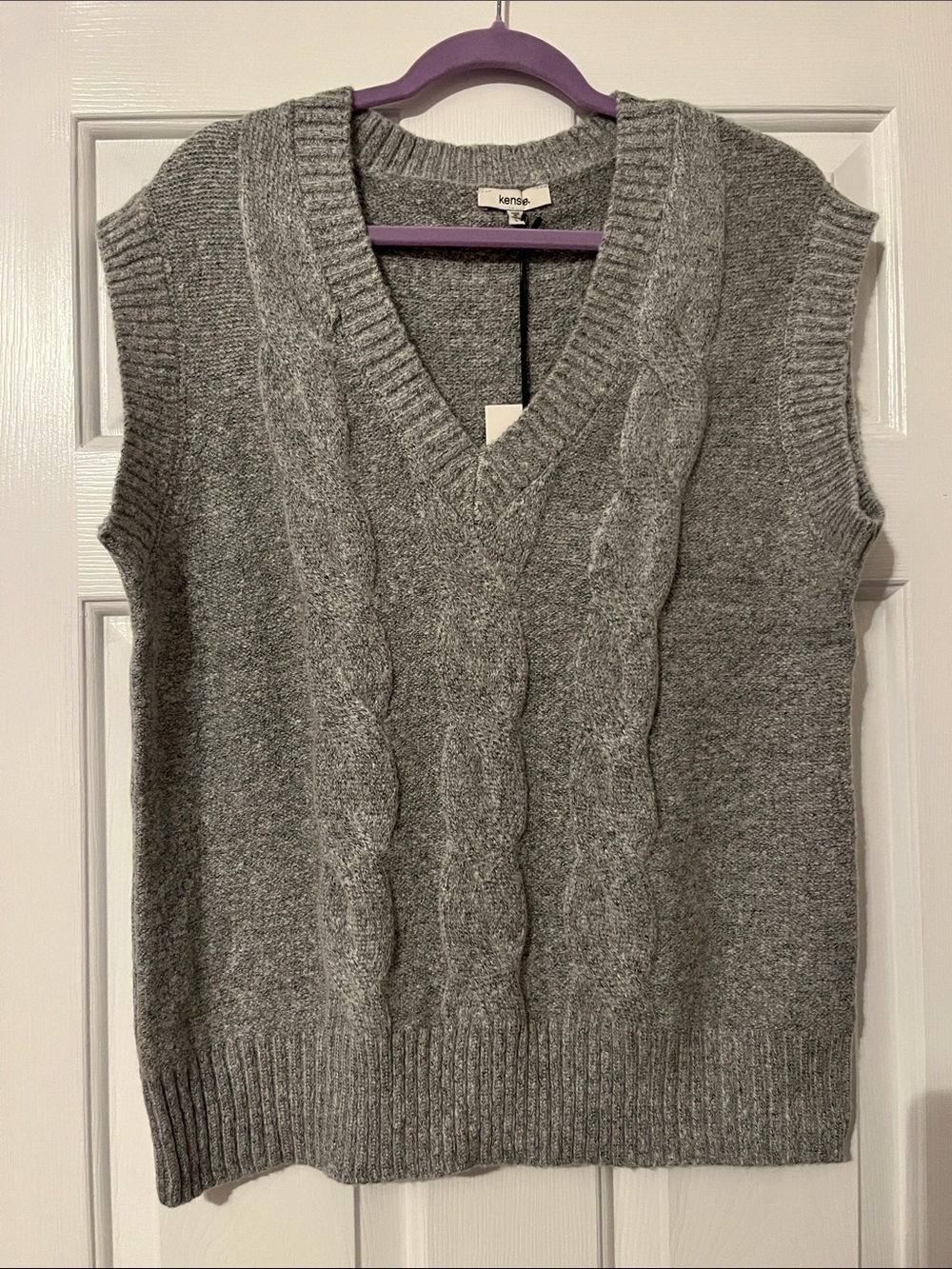 Kensie Light Gray Cable Knit V-Neck Sweater Vest